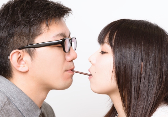 写真：社内不倫を防げるのか？会社の責任は？
