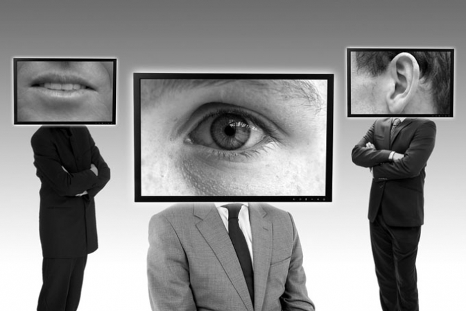 写真：恋愛で勝つには「情報」の入手＆利用が効果的です