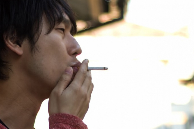 写真:対象者が煽り運転・タバコのポイ捨て