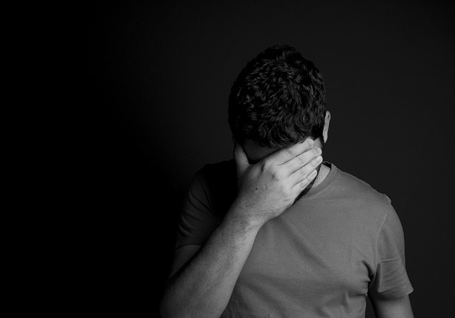 写真：既婚男性から「妻と別れたい」の相談